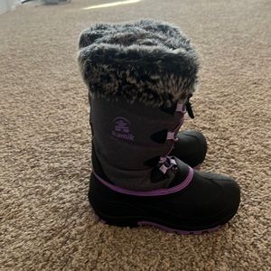 Purple Kamik girls snow boots